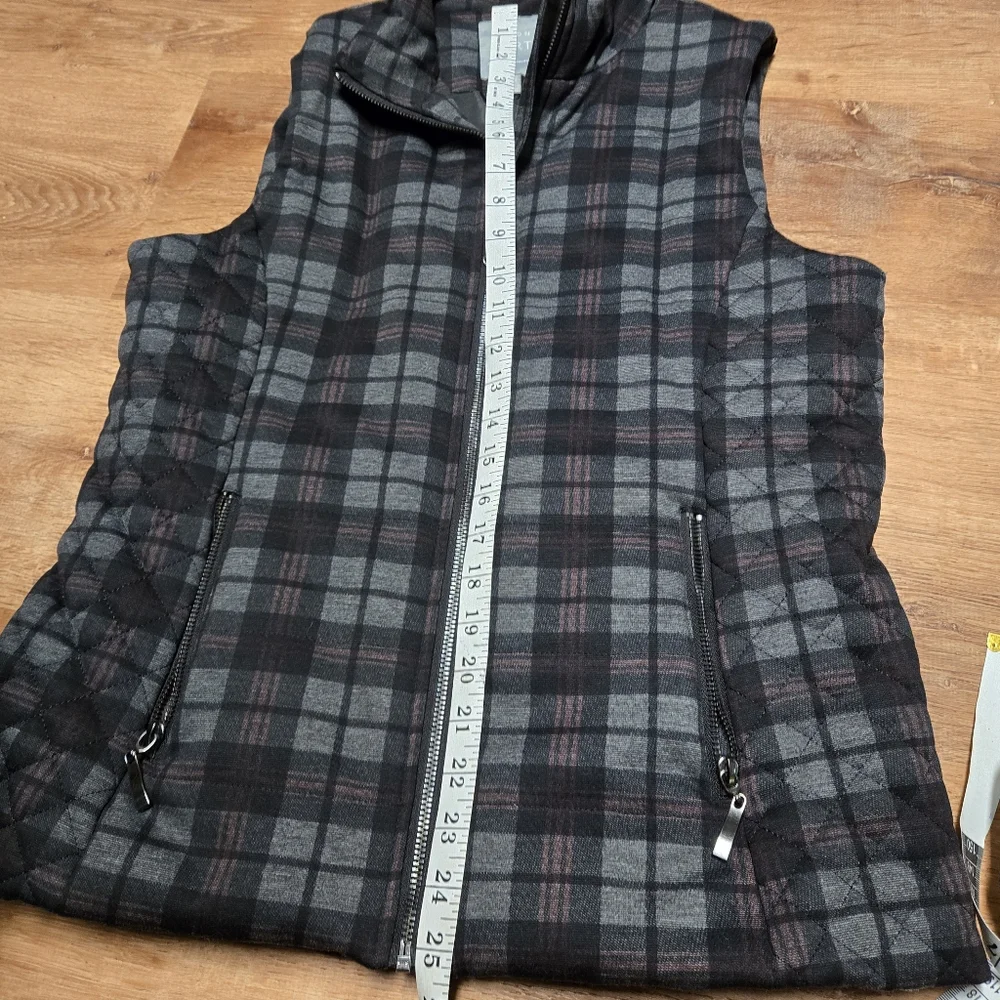 Lemon Tart Black and Gray Quilted Plaid Vest with High Collar Medium - Picture 3 of 5